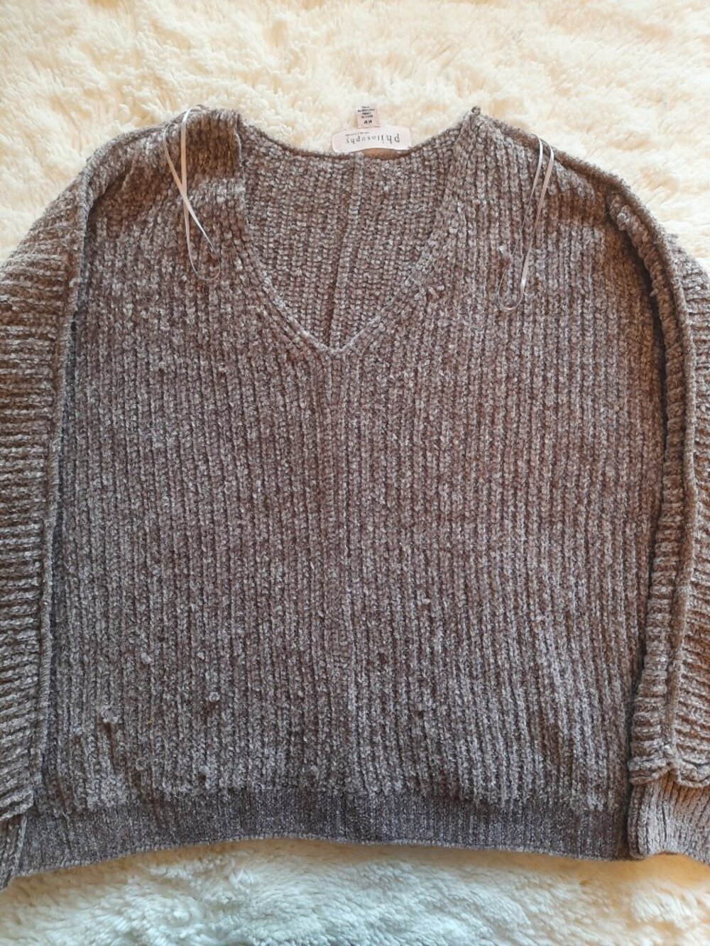 Philosophy Ribbed V-neck Sweater - Picture 6 of 9